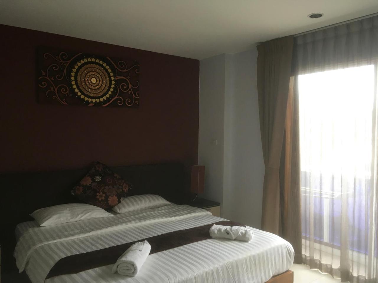 Rama Kata Beach Hotel Kültér fotó