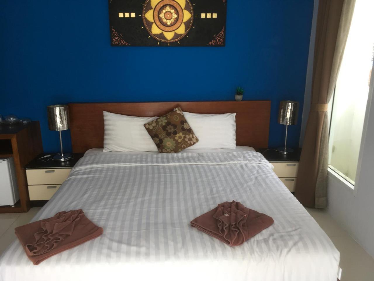 Rama Kata Beach Hotel Kültér fotó