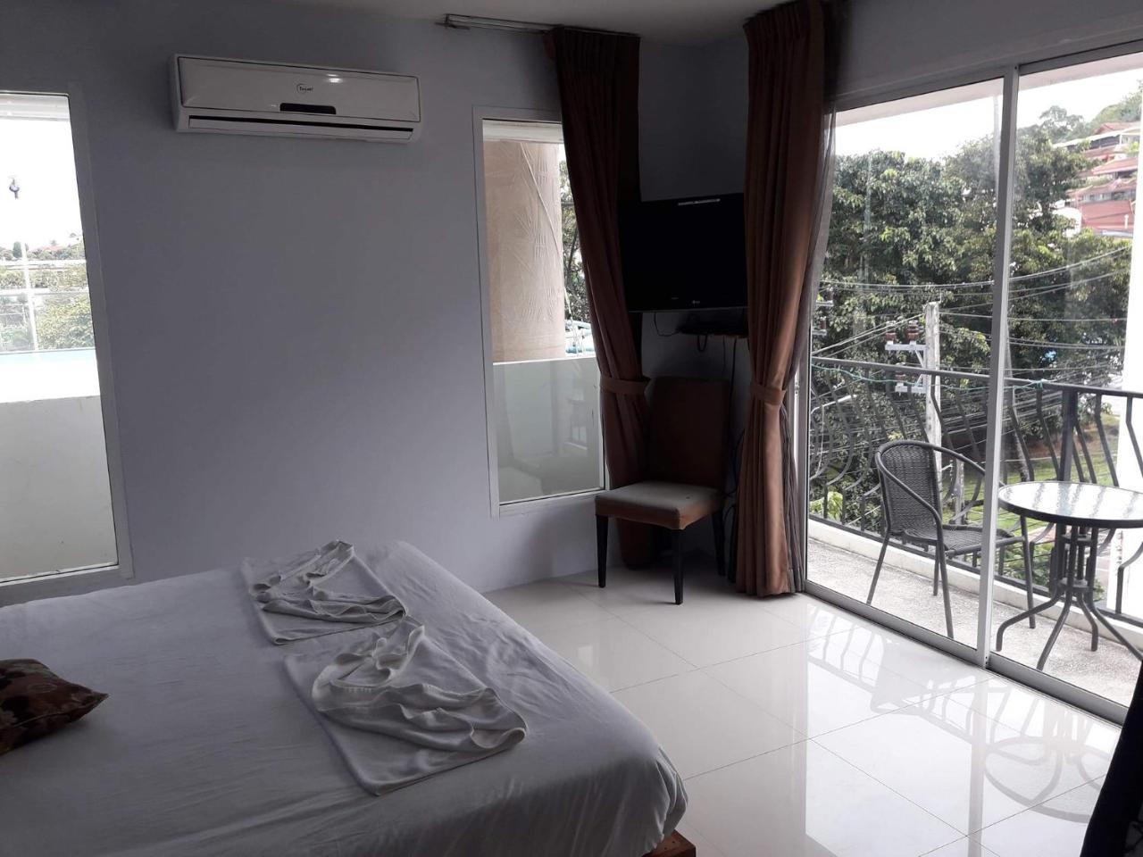 Rama Kata Beach Hotel Kültér fotó